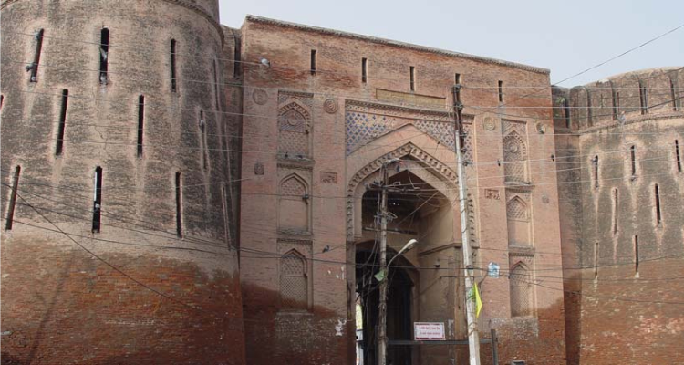 Barsi Gate