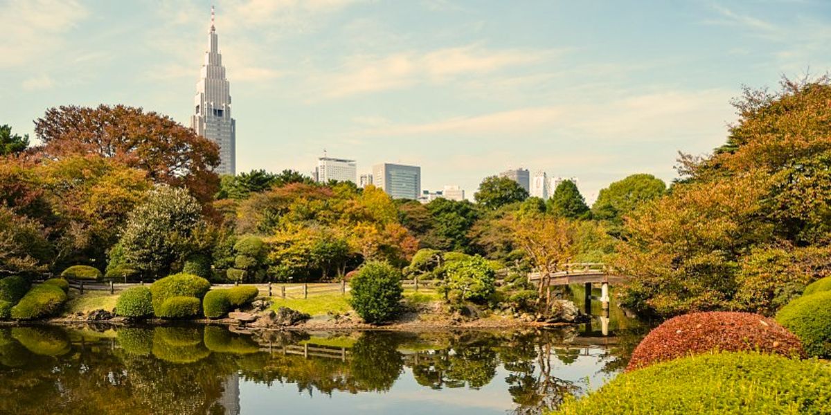 Shinjuku Gyoen National Garden