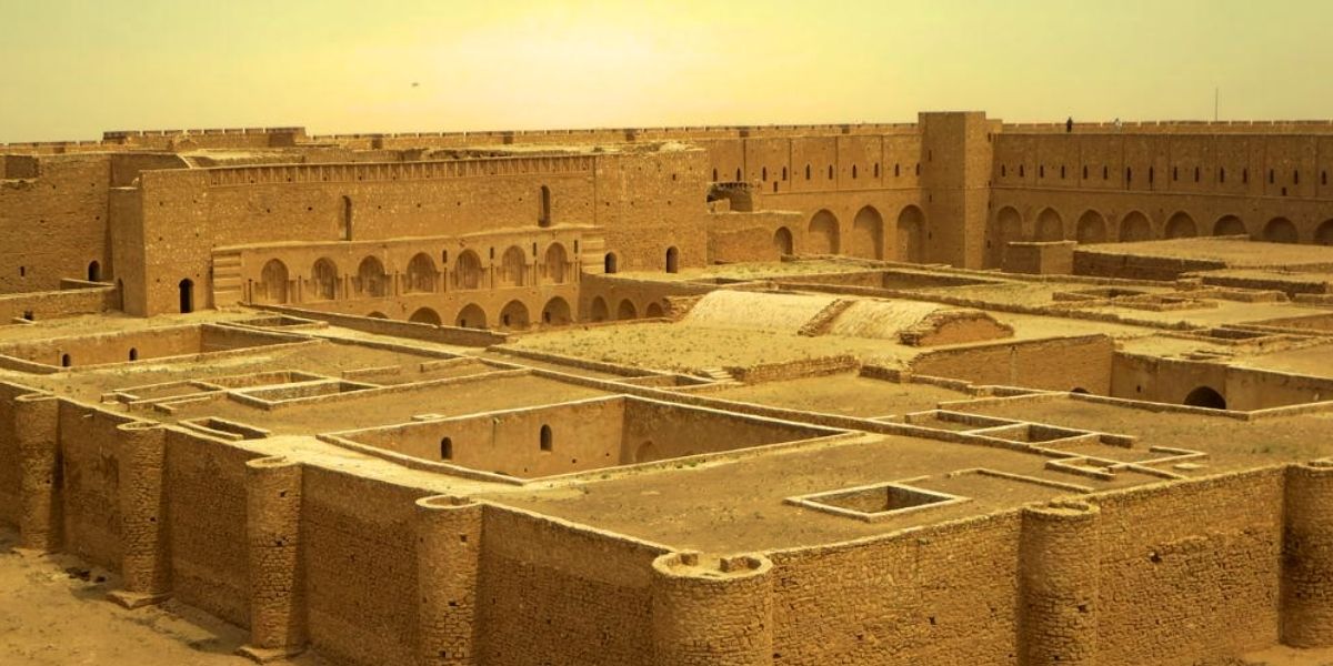 Al-Ukhaidir Fortress