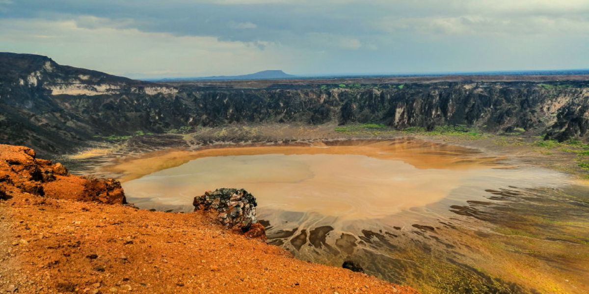 Al Wahbah Crater
