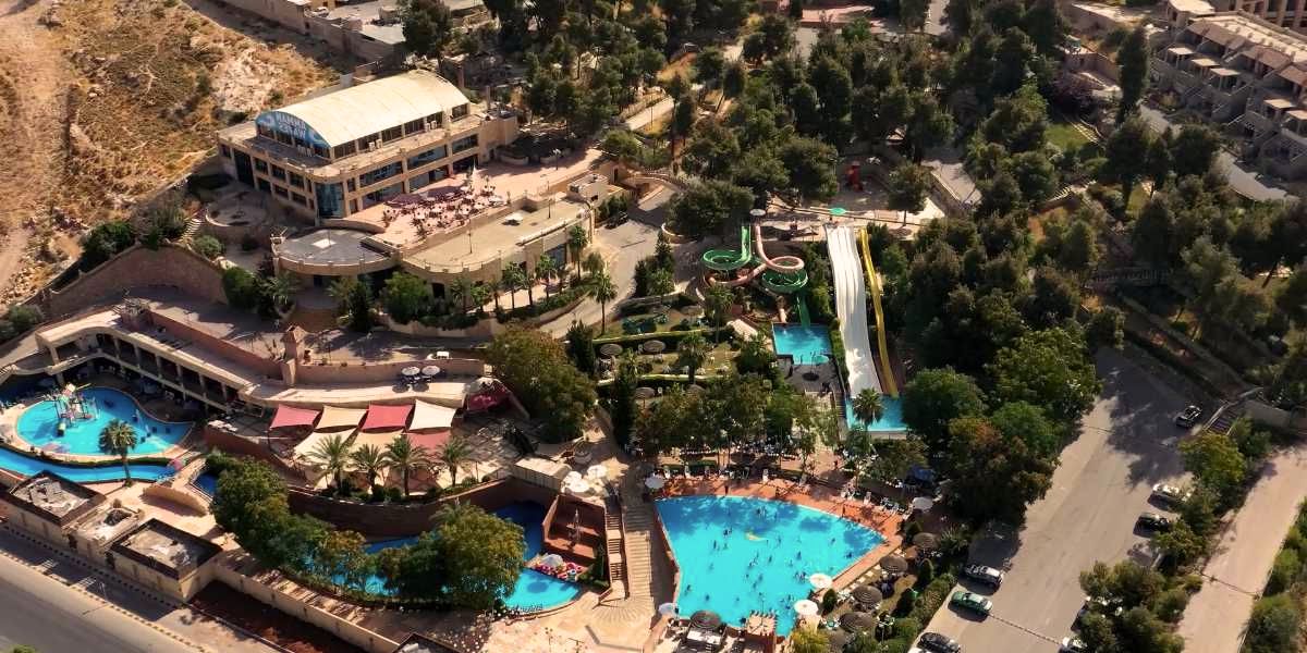 Amman Waves Aqua Park