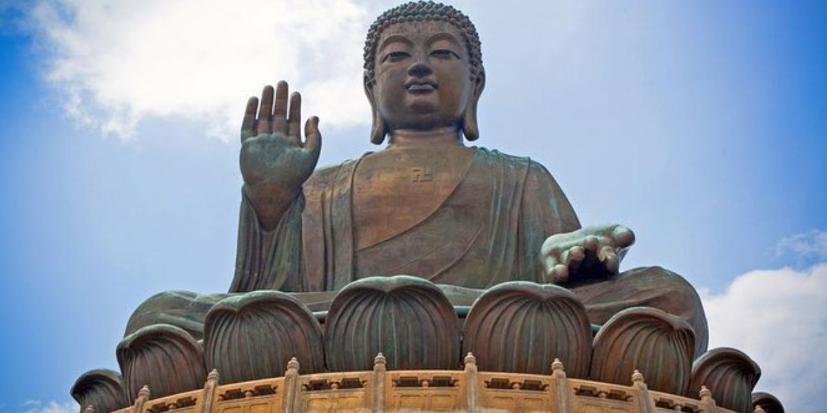 Tian Tan Buddha